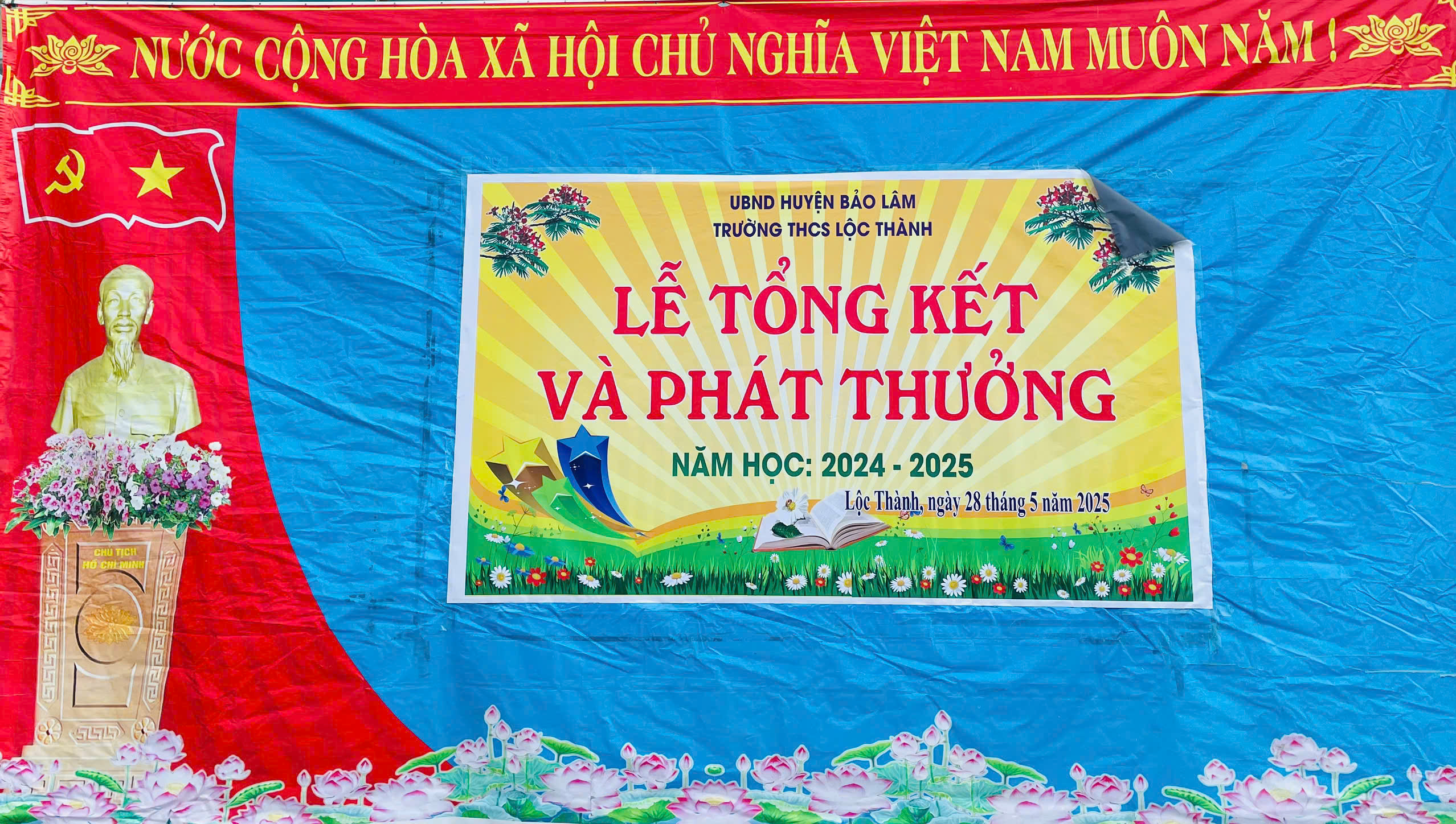 LỄ TỔNG KẾT VÀ PHÁT THƯỞNG NĂM HỌC 2024 - 2025
